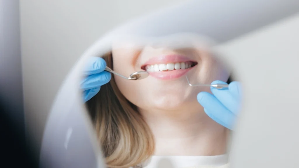 Natural Ways to Heal Gum Pockets Without Surgery